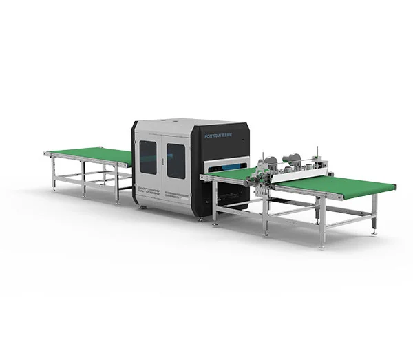 Machine de nettoyage automatique de planches de bois pour meubles